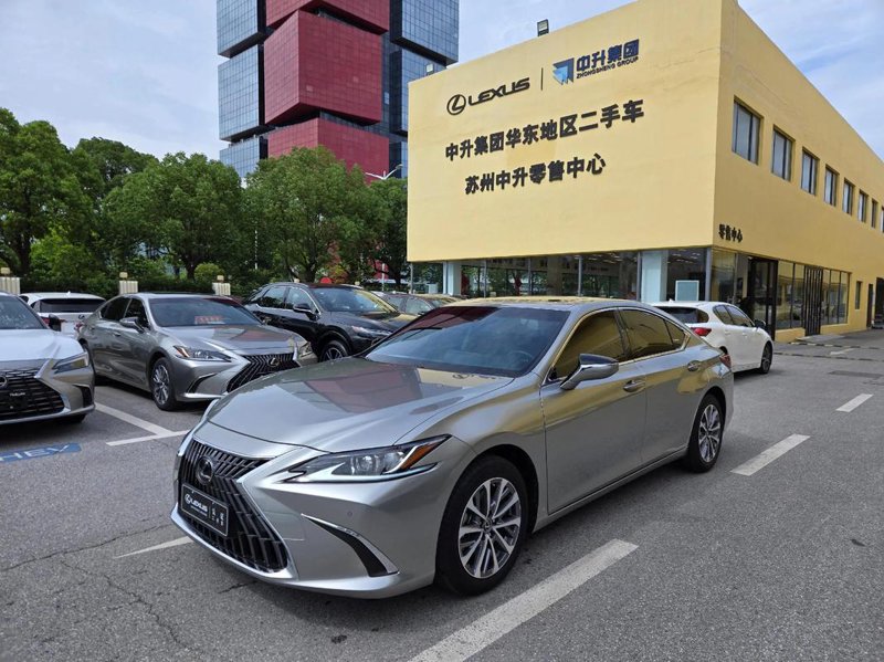 雷克萨斯ES300H价格详解：如何选择最合适的方案
